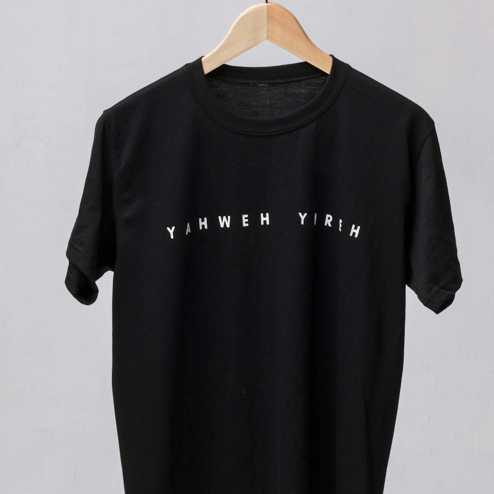 Kaos Oversize Hitam